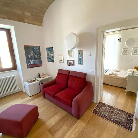Casa Di Charme Nel Centro Storico Di Colonnella Appartement *